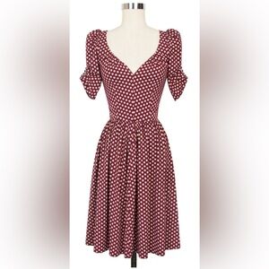 Trashy Diva Wine Dots Lizzie Size 12 BNWT